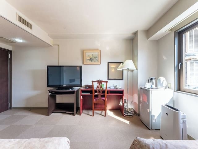 Twin Room, Non Smoking