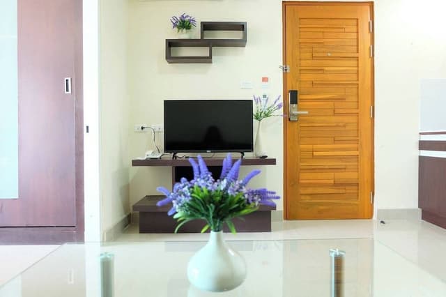 1-Bedroom Premium Room