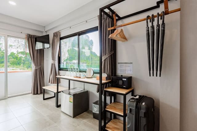 Deluxe Quadruple Room, Mountain View