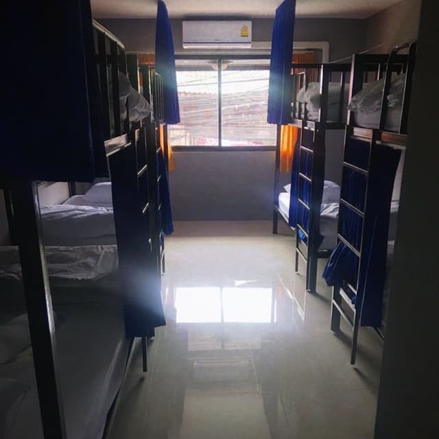 8-Bed Mixed Dormitory