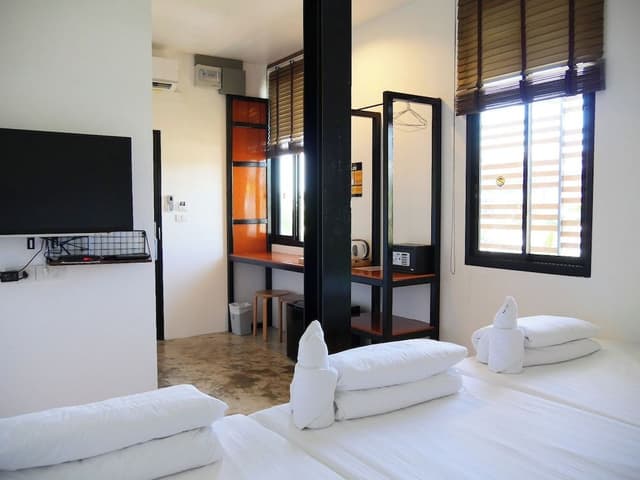 Deluxe Triple Room