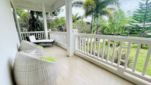 Superior Room with Balcony