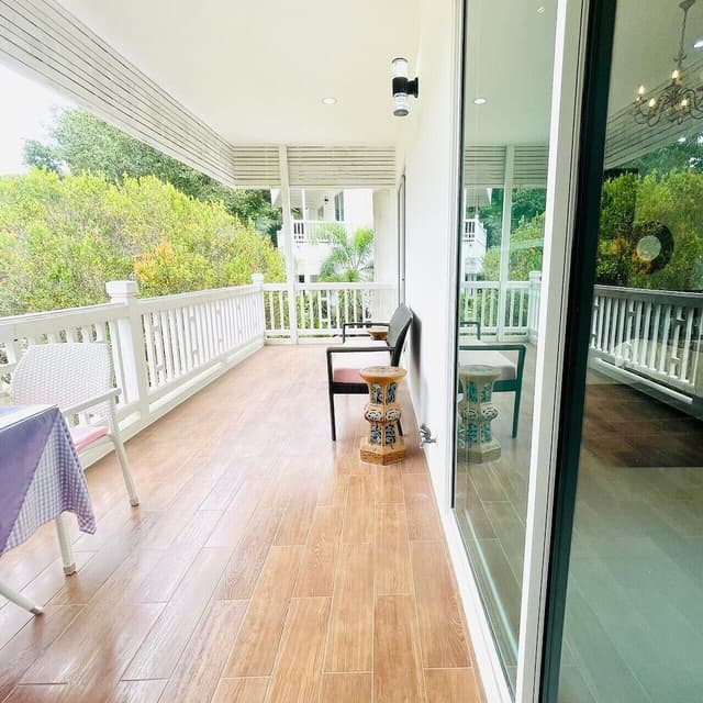 Superior Room with Balcony