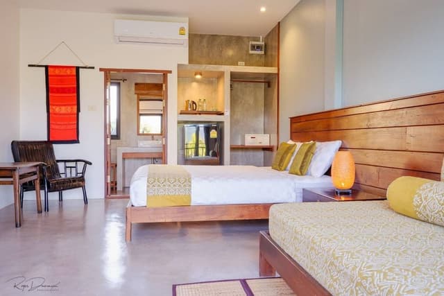 Deluxe Room with Mountain View
