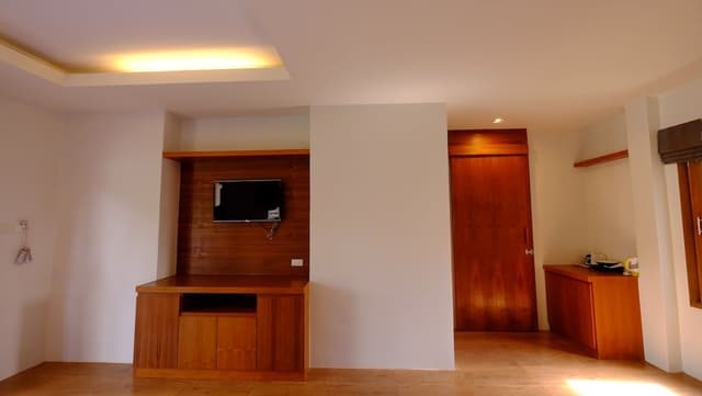 Deluxe Cabana