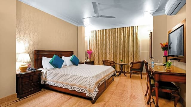 Superior Room with Airport Pickup