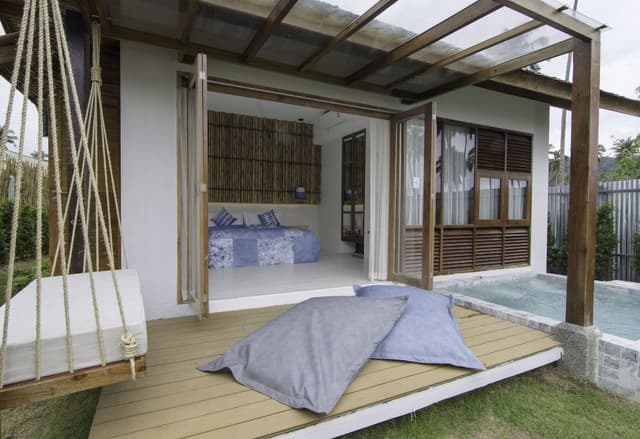 Deluxe Pool Villa