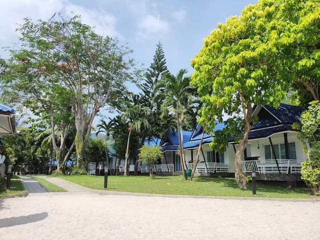 Deluxe Beach Front Bungalow