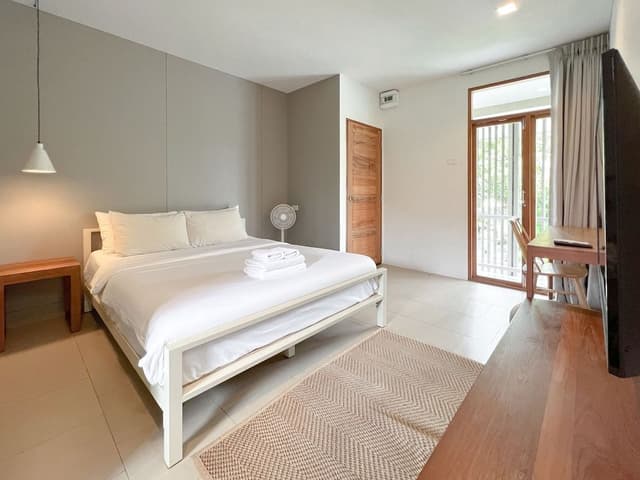 Standard Double Room, 1 Queen Bed