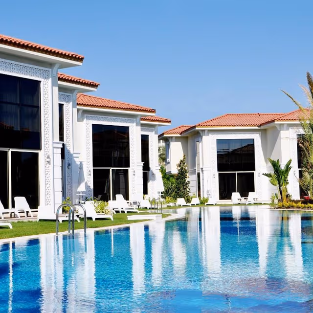 Lake Villas
