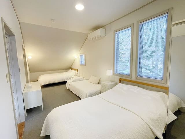 Luxury Cottage, 4 Bedrooms, Kitchen, Garden View