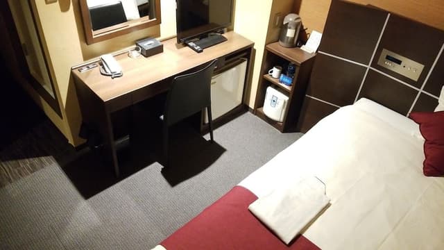 Standard Single Room, Smoking