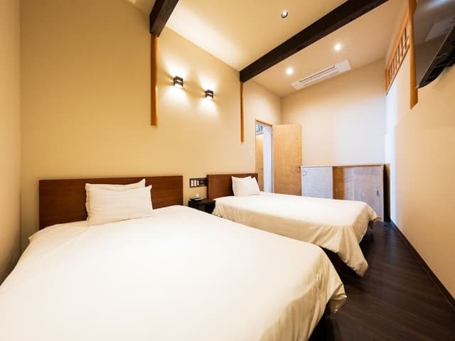 Main building Japanese-Western style room [-Icho-] Kitchen & kids room & indoor bath