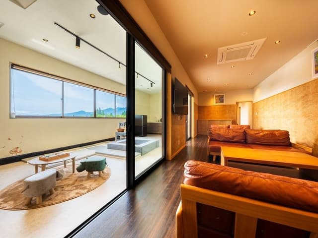 Main building Japanese-Western style room [-Icho-] Kitchen & kids room & indoor bath