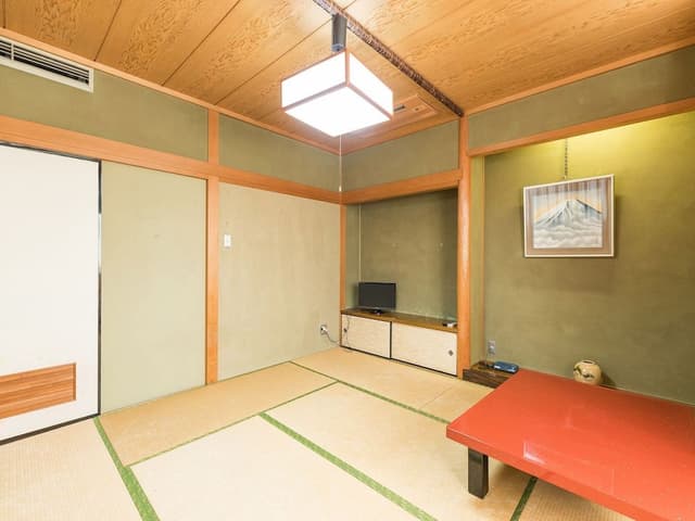 Japanese Style Family Room with Shared Bathroom, Non Smoking