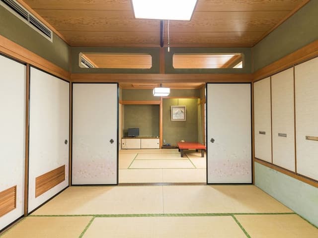 Japanese Style Family Room with Shared Bathroom, Non Smoking