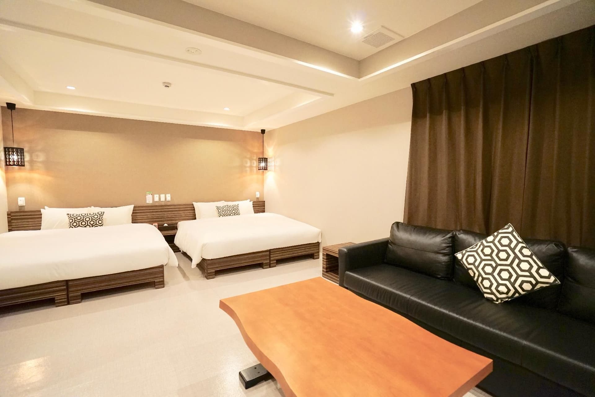 โรงแรม 88 ชินไซบาชิ โรงแรม 88 ชินไซบาชิ