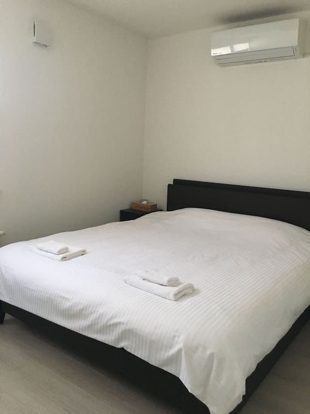 3 Bedroom & 1 Tatami Room House