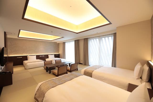 [Non-Smoking] Japanese Western Room/ 4 Single Beds