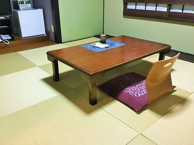 Japanese Style Room with Shared Bathroom