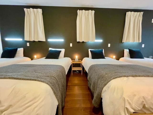 Deluxe Family Room 1F