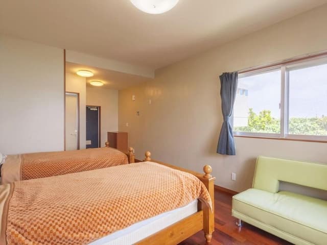 Basic Twin Room