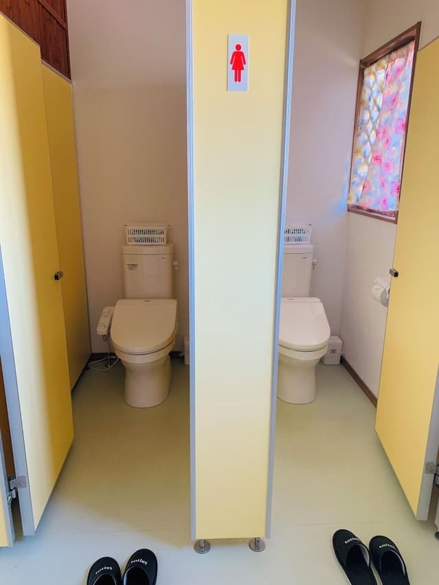 Economy Quadruple Room, Non Smoking, Shared Bathroom