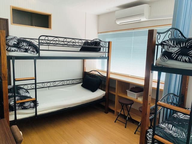 Economy Quadruple Room, Non Smoking, Shared Bathroom