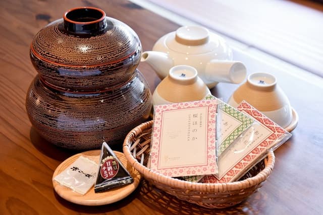 Deluxe Room with Tatami Area and Open-air Bath-D
