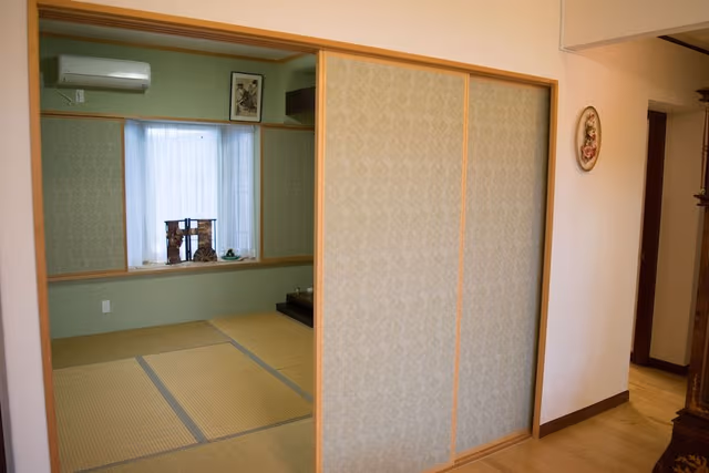 Basic Apartment, 3 Bedrooms (over 5 people are charged extra fee)