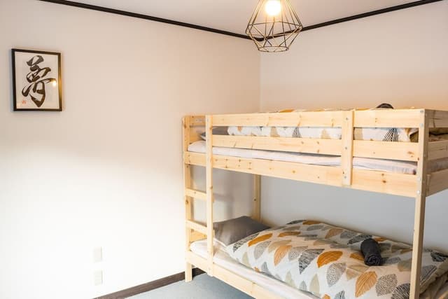 Shared Dormitory, Mixed Dorm (Run of House)