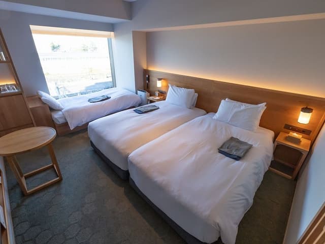 [Mt. Fuji view] Superior Twin for 3 Guests(Lower Floor) Non Smoking
