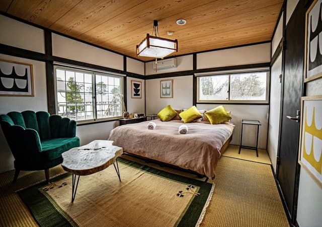 Deluxe Double or Twin Room