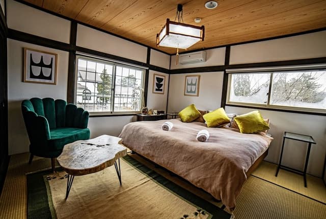 Deluxe Double or Twin Room