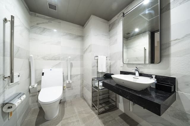 Deluxe Twin Room Universal, Non Smoking(Room capacity: 2 pax over 6 years old, 2 pax 0-5 years old)