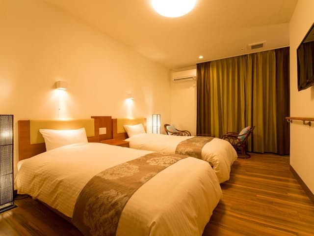 Twin Room