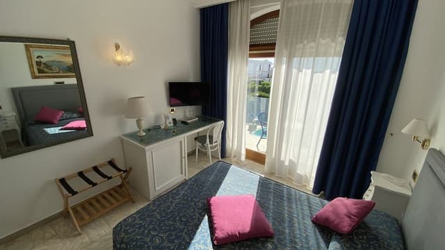 Superior Room, Balcony