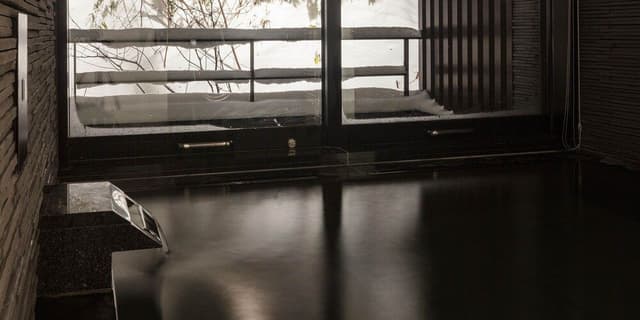 Luxury Villa, 4 Bedrooms ( B )