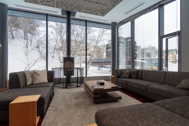 Luxury Villa, 4 Bedrooms ( B )