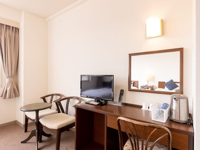 Twin Room, Non Smoking