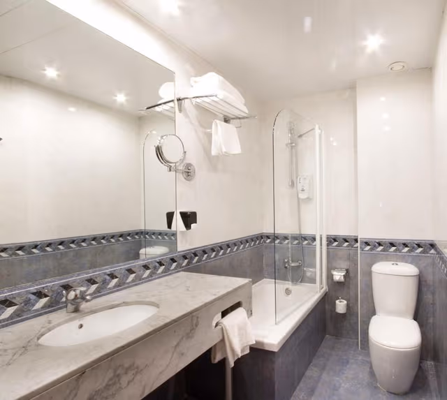 Triple Room (2 Adults + 1 Child)