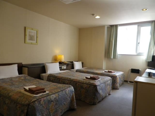 Triple Room