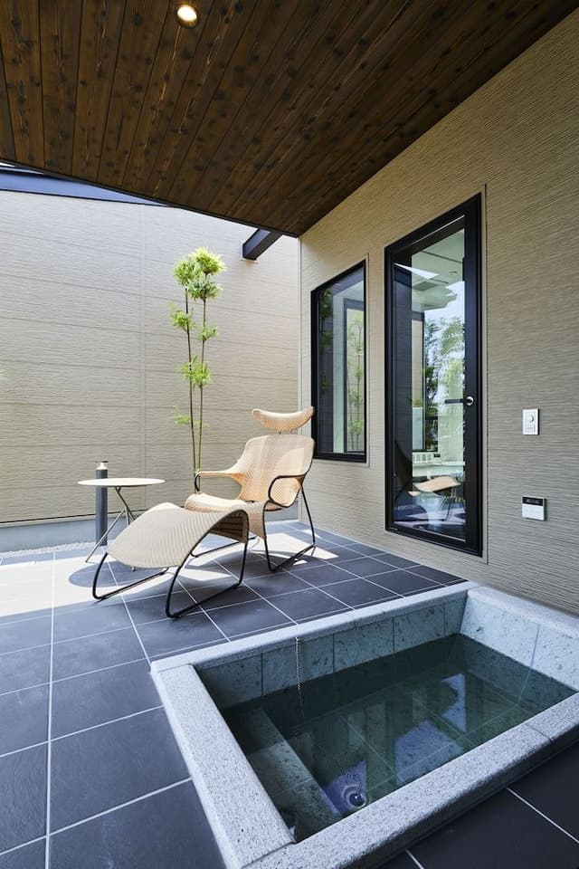 Western Style Premium Twin Room with Private Open Air Bath [Non-Smoking]