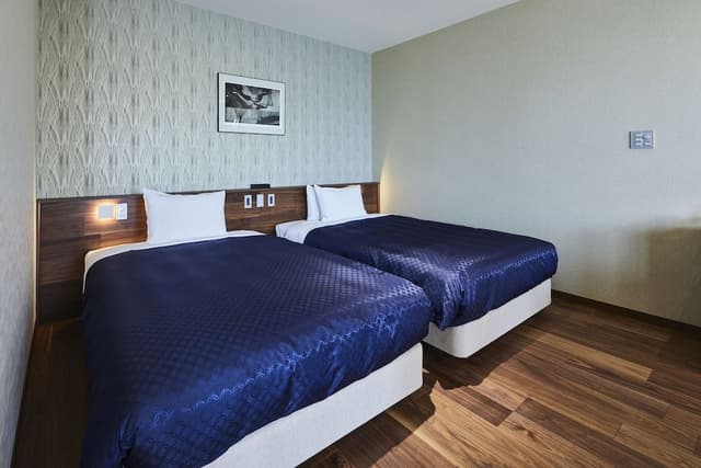 Western Style Premium Twin Room with Private Open Air Bath [Non-Smoking]
