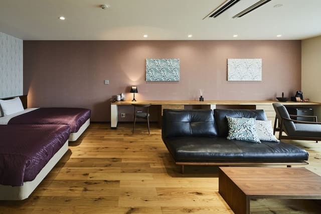 Western Style Premium Twin Room with Private Open Air Bath [Non-Smoking]