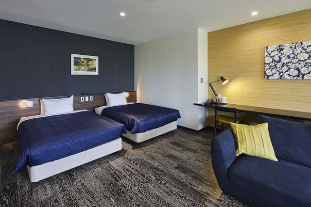 Western Style Premium Twin Room with Private Open Air Bath [Non-Smoking]