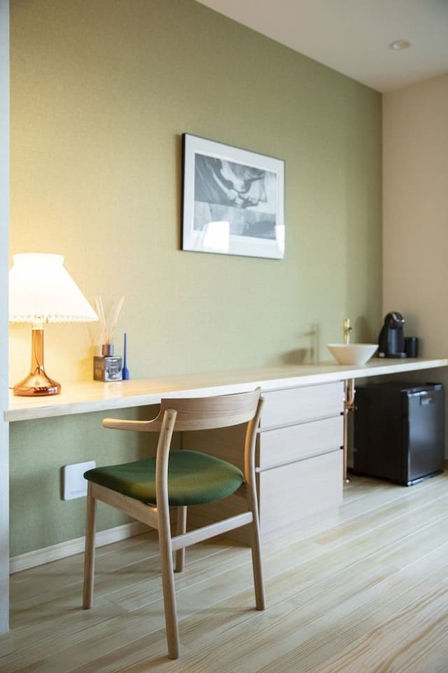 Western Style Premium Twin Room with Private Open Air Bath [Non-Smoking]