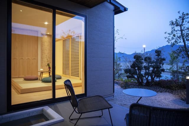 Japanese Western Style Premium Room with Private Open Air Bath [Non-Smoking]