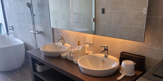Modern Suite, Ocean View, 3F [N]