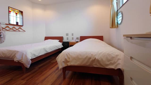 Twin Room, Accessible